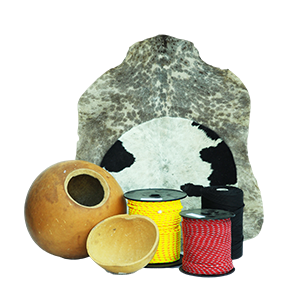 Cordes, peaux & calebasses