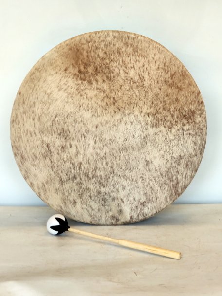 Tambor chamánico Piel de vaca con pelo 20″