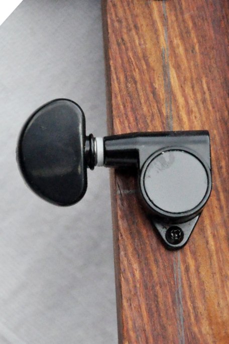 Clavija de afinación izquierda para n'goni - Kameln'goni