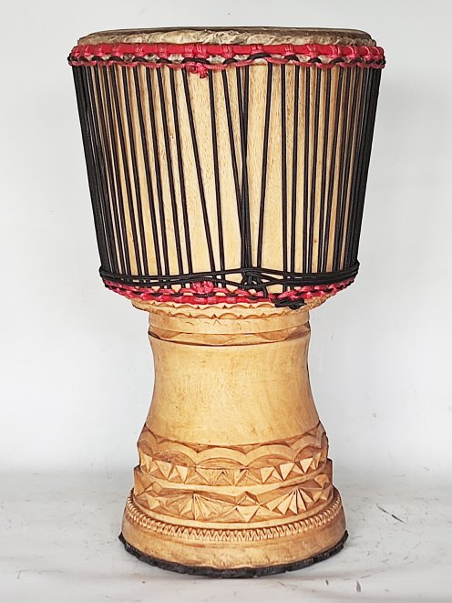 Djembe de gama alta - Yembé Guinea Top 6536