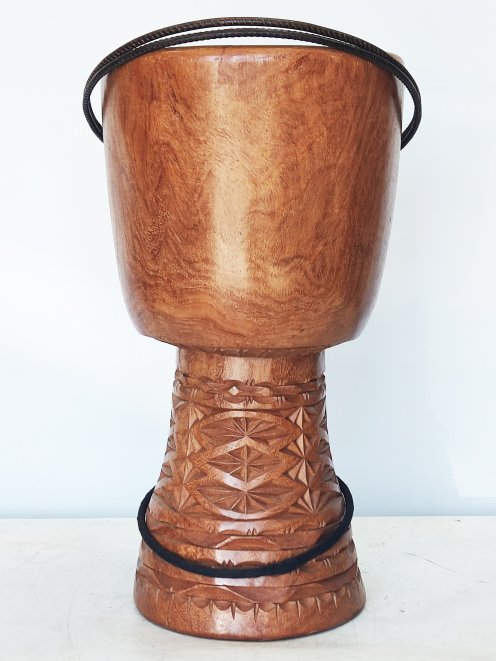 Cuerpo de djembe gama alta - Cuerpo yembé Guinea Top