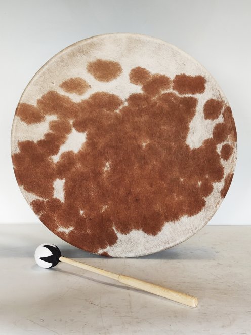 Tambor chamánico Piel de vaca con pelo 18″