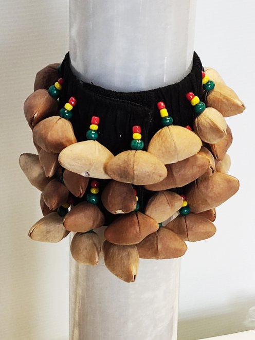 Sonajero de semillas africana - Pulsera sonajero Kenari 4 hileras CRE21L