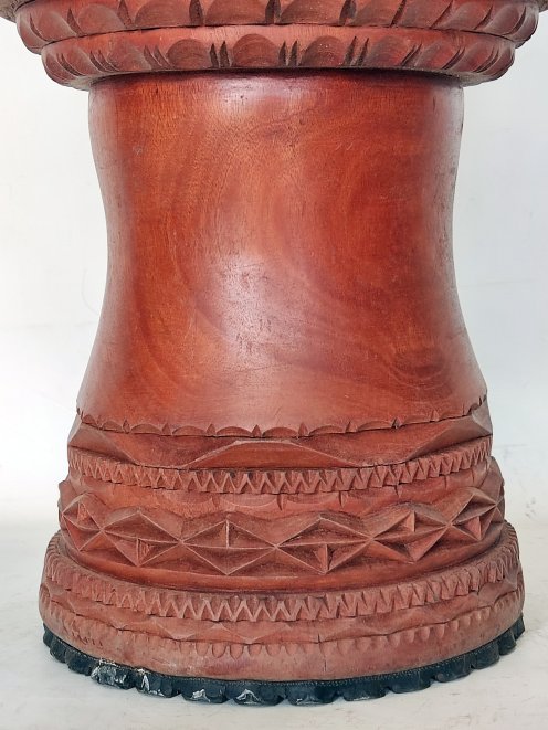 Cuerpo de djembé de Guinea de caoba (djala) - Djembe alta gama