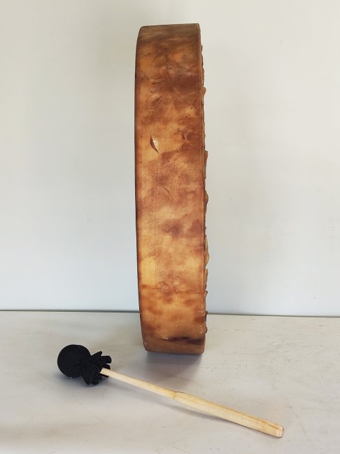 Tambor de chamán para ceremonias y rituales sagrados - Tambor chamánico Piel de vaca depilada 20″ 