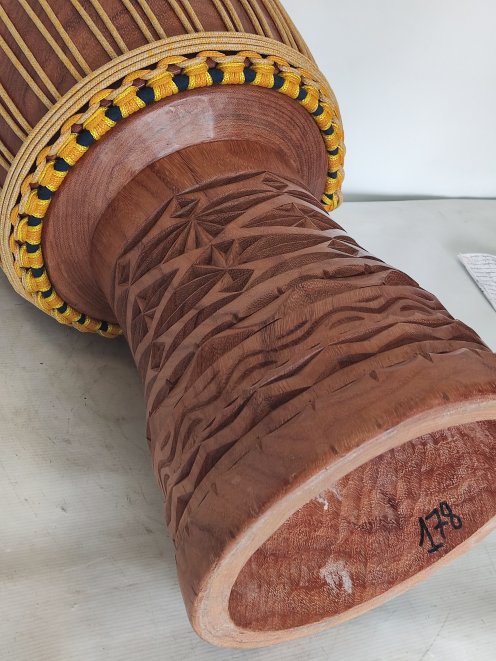 Djembe customizado - Yembé de Guinea Signature