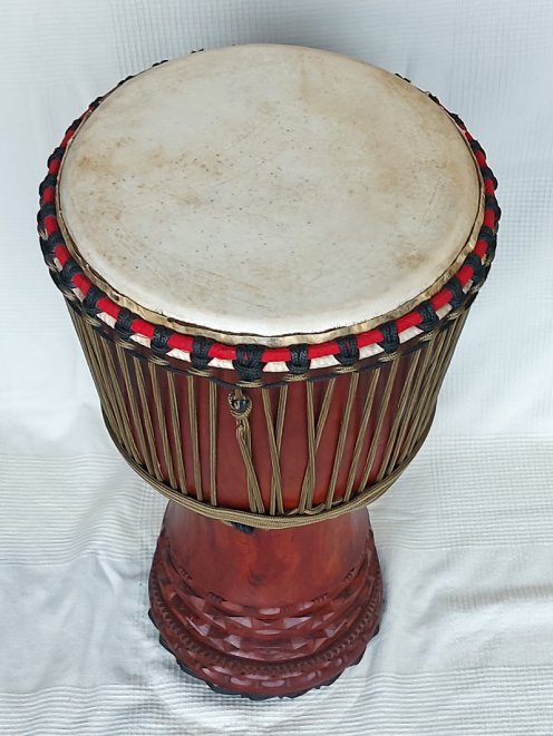Djembé de Guinea de caoba (djala) - Djembe de alta gama