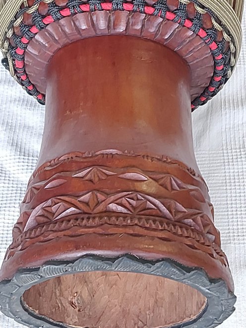 Djembé de Guinea de caoba (djala) - Djembe de alta gama