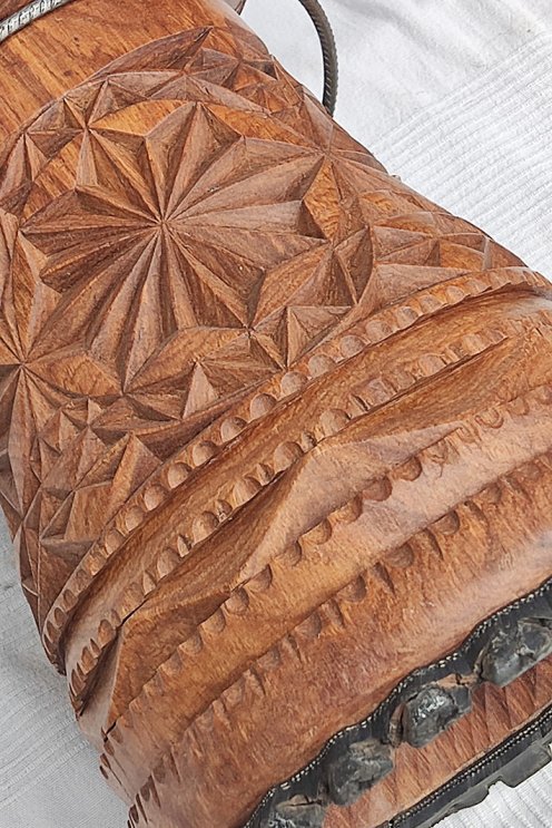 Cuerpo de djembé de Guinea de madera de balafón (gueni) - Djembe alta gama