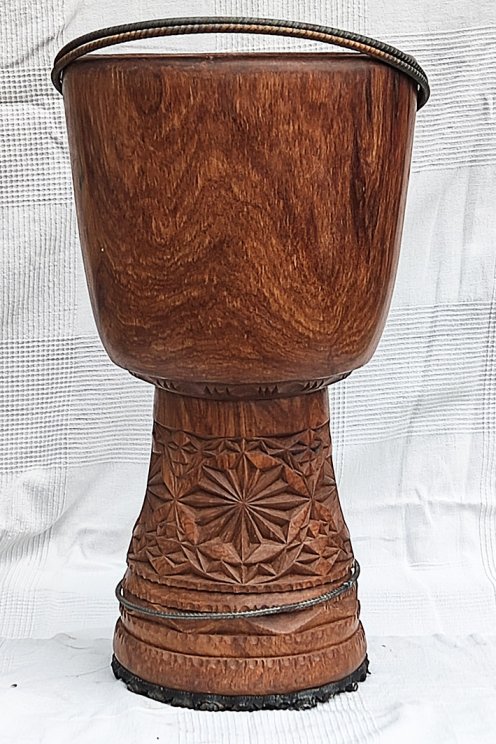 Cuerpo de djembé de Guinea de madera de balafón (gueni) - Djembe alta gama