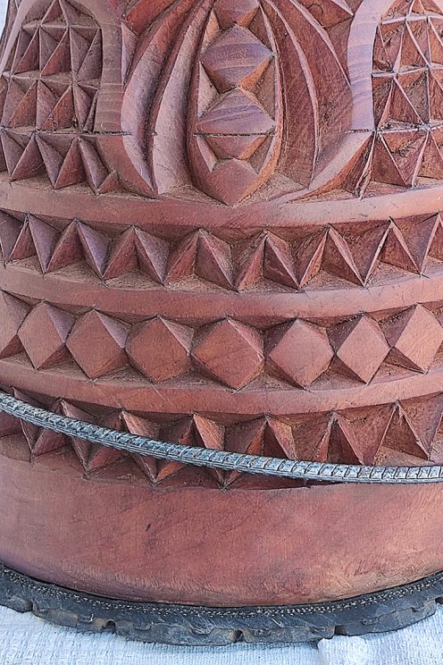 Cuerpo de djembé de Guinea de caoba (djala) - Djembe alta gama