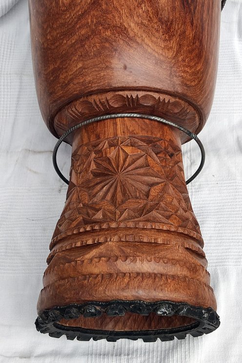 Cuerpo de djembé de Guinea de madera de balafón (gueni) - Djembe alta gama