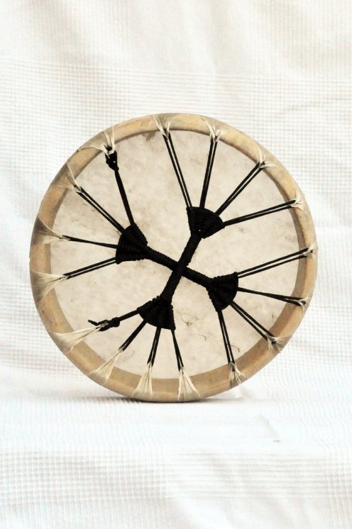 Tambor ritual chamánico (tambor de chamán) con piel de cabra