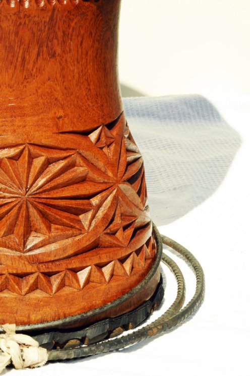 Cuerpo de djembé de Guinea de dugura (dimba) - Djembe alta gama