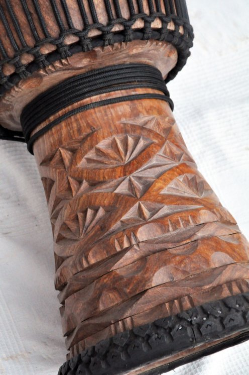 Djembé de Guinea con piel de vaca - Tambor djembe alta gama piel de becerro, piel de buey, piel de toro