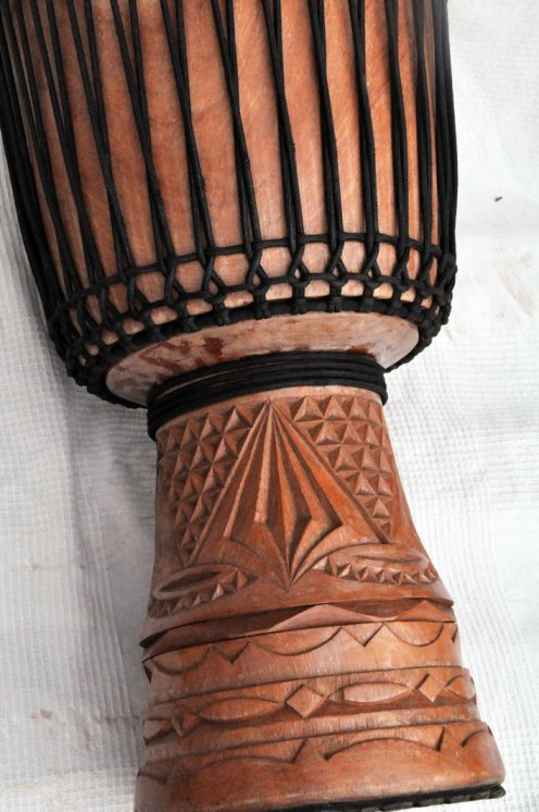 Djembé de Guinea con piel de vaca - Tambor djembe alta gama piel de becerro, piel de buey, piel de toro
