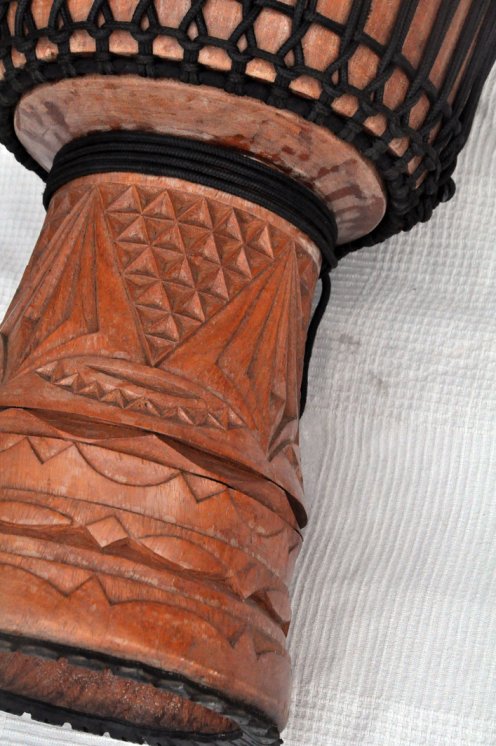 Djembé de Guinea con piel de vaca - Tambor djembe alta gama piel de becerro, piel de buey, piel de toro