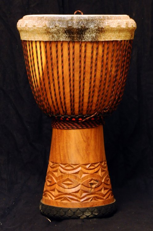 Djembé Guinée en linké (grand) en vente : acheter un djembe guinéen en lingué (grand)