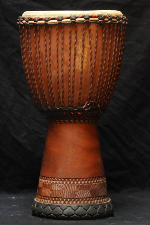 Grand djembé Guinée Top en linké : djembe guinéen en lingué