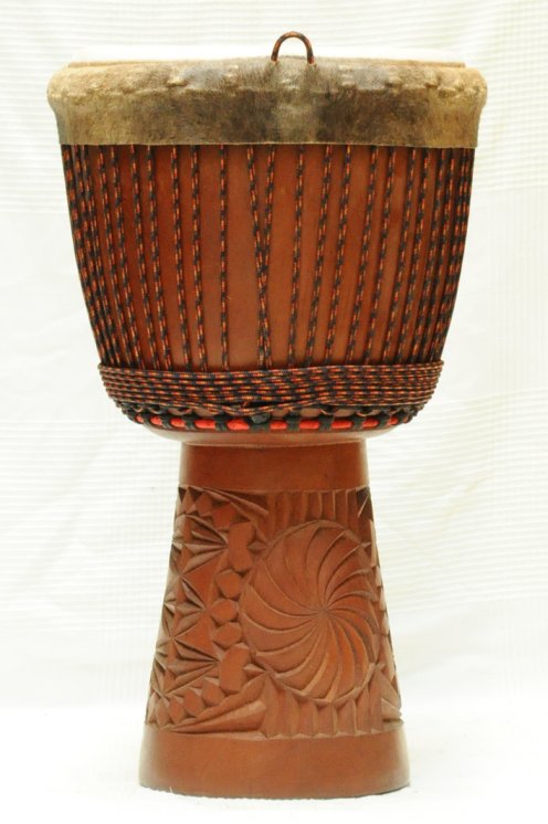 Grand djembé Guinée Top en linké : djembe guinéen en lingué