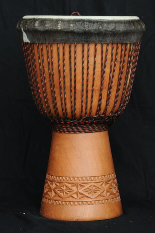 Djembé Guinée en linké (grand) en vente : acheter un djembe guinéen en lingué (grand)