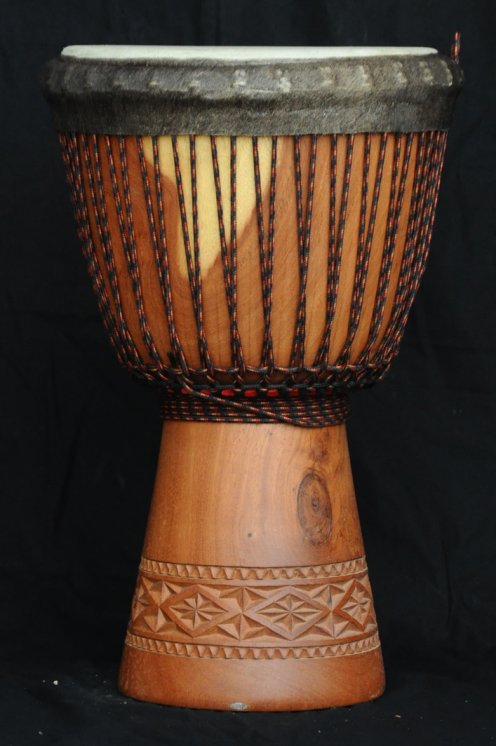 Djembé Guinée en linké (grand) en vente : acheter un djembe guinéen en lingué (grand)
