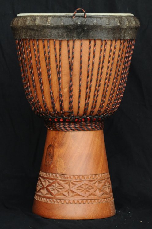 Djembé Guinée en linké (grand) en vente : acheter un djembe guinéen en lingué (grand)