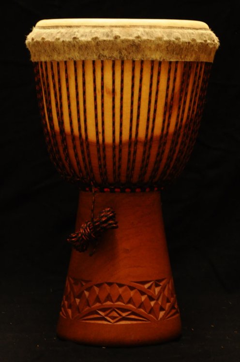 Djembé Guinée en linké (grand) en vente : acheter un djembe guinéen en lingué (grand)