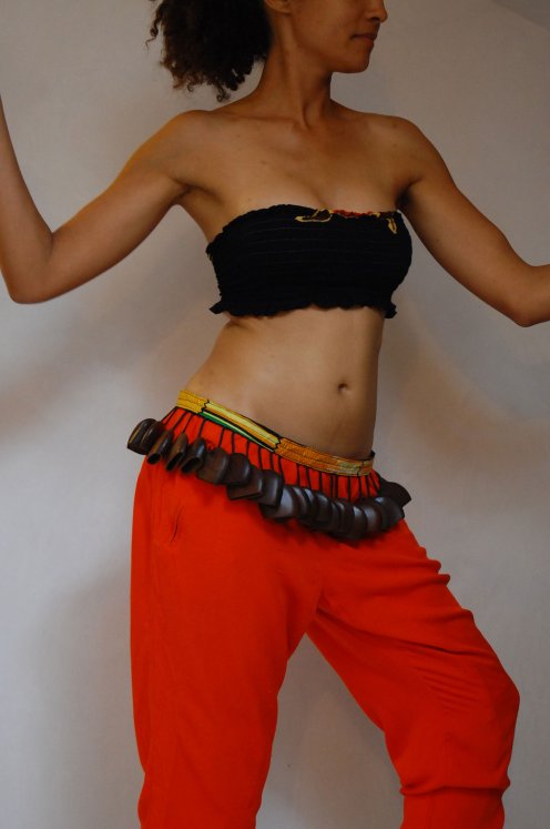 Cinturón de danza africano - Cinturón de danza yuyu de Ghana grande