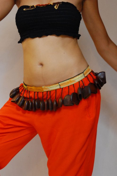 Cinturón de danza africano - Cinturón de danza yuyu de Ghana pequeño