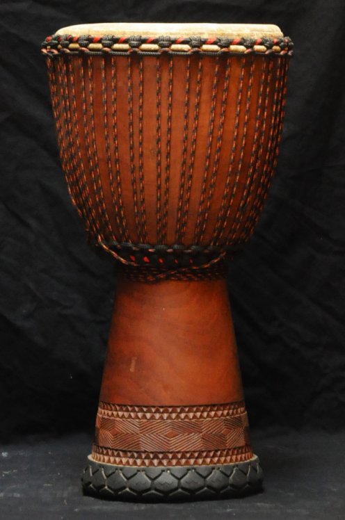 Grand djembé Guinée Top en linké : djembe guinéen en lingué