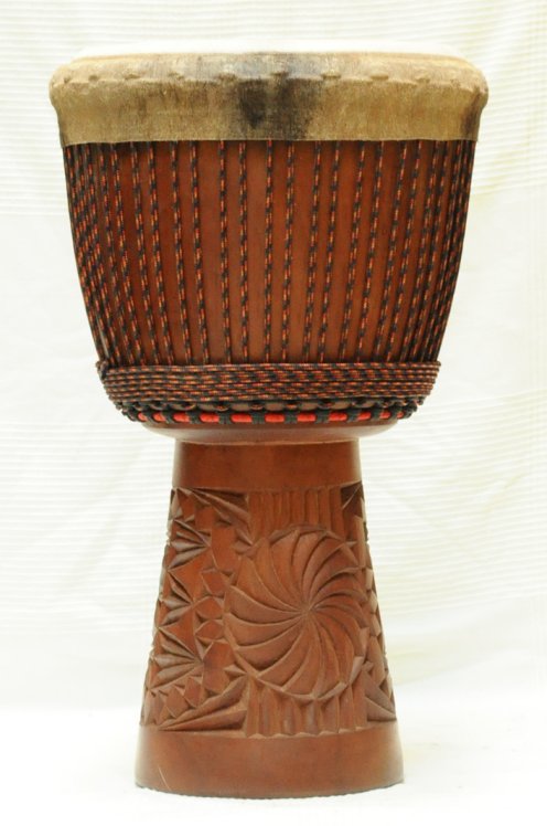 Grand djembé Guinée Top en linké : djembe guinéen en lingué