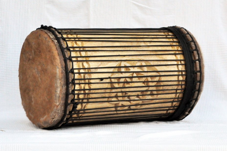 Dundun sangban montaje tradicional de melina - Tambor dundun de Guinea