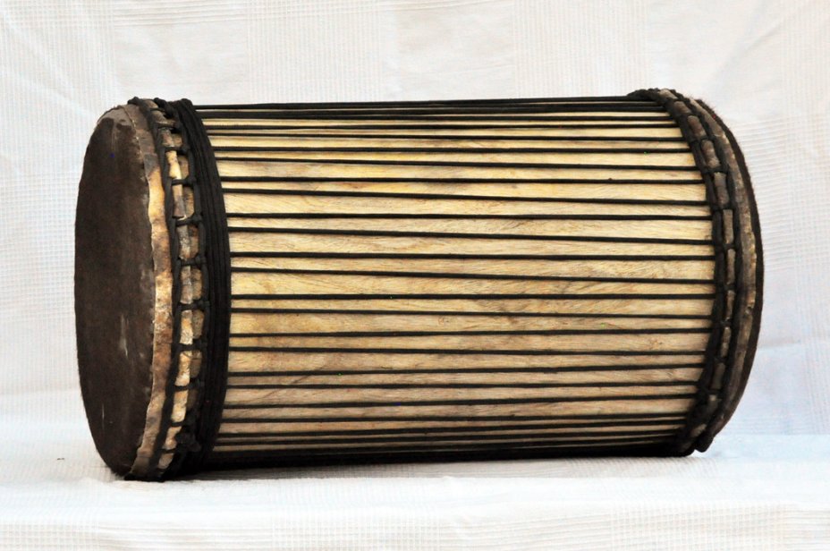 Dundun dundunba montaje tradicional de melina - Tambor dundun de Guinea
