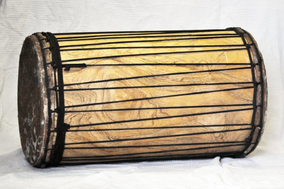 Dundun dundunba montaje tradicional de melina - Tambor dundun de Guinea