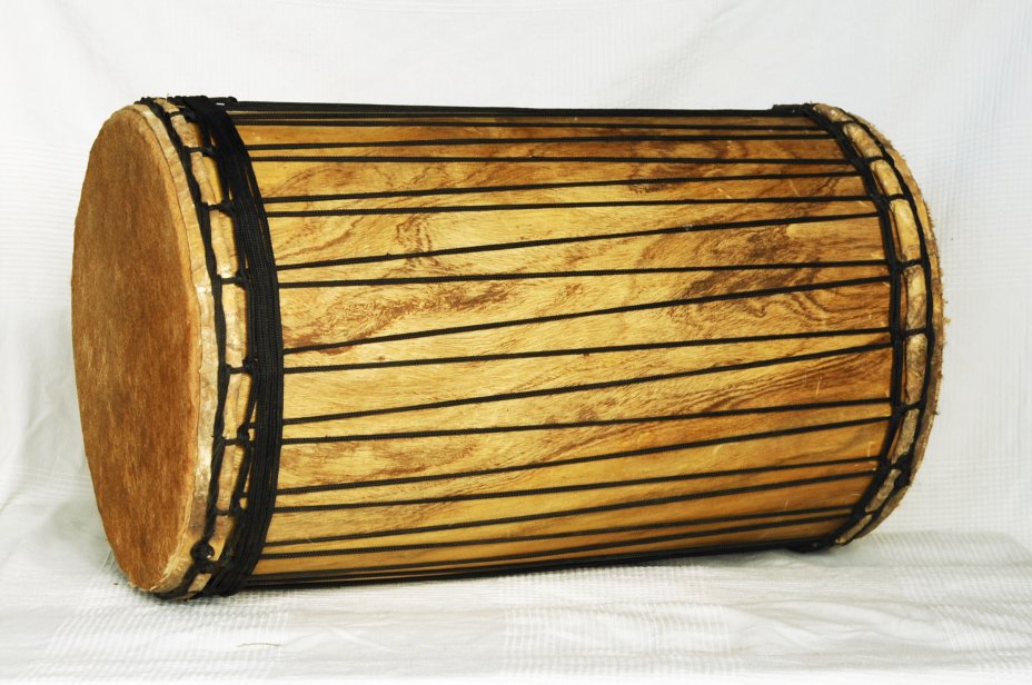 Dundun dundunba montaje tradicional de melina - Tambor dundun de Guinea