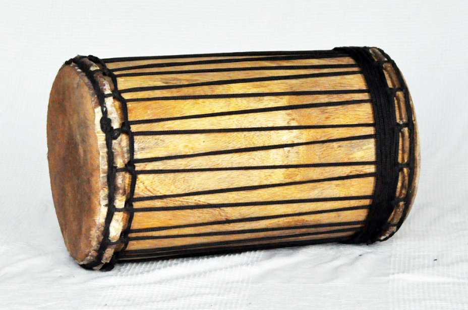 Dundun kenkeni montaje tradicional de melina - Tambor dundun de Guinea