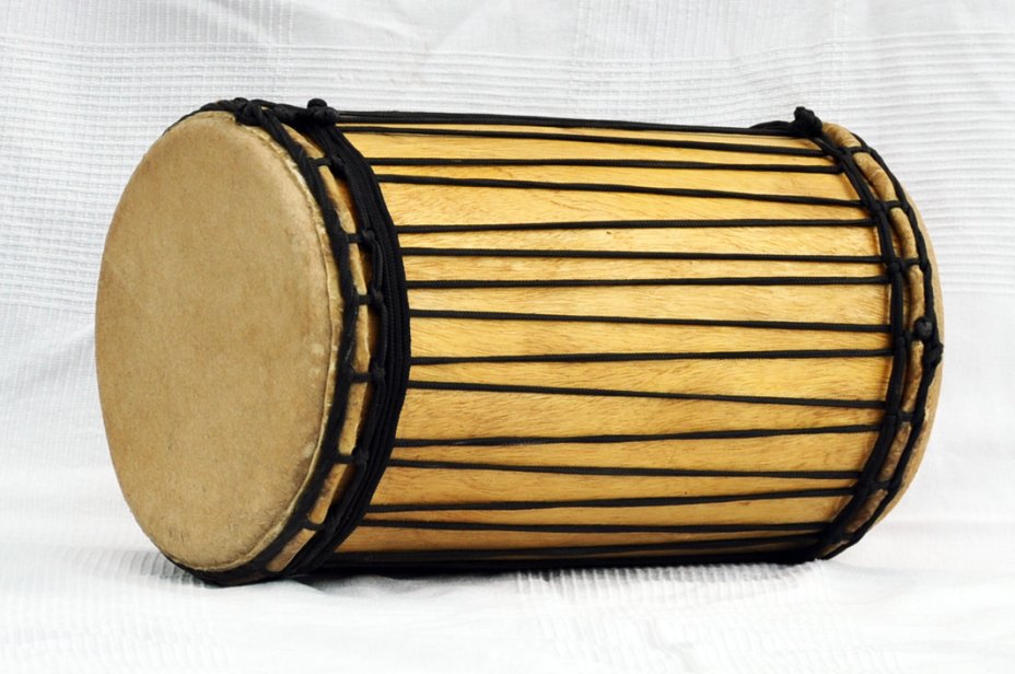 Dundun kenkeni montaje tradicional de melina - Tambor dundun de Guinea