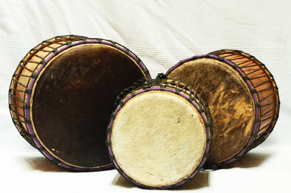 Juego de tres mini-dundunes Ghana: comprar set doun dounes (dununes, djun djunes)