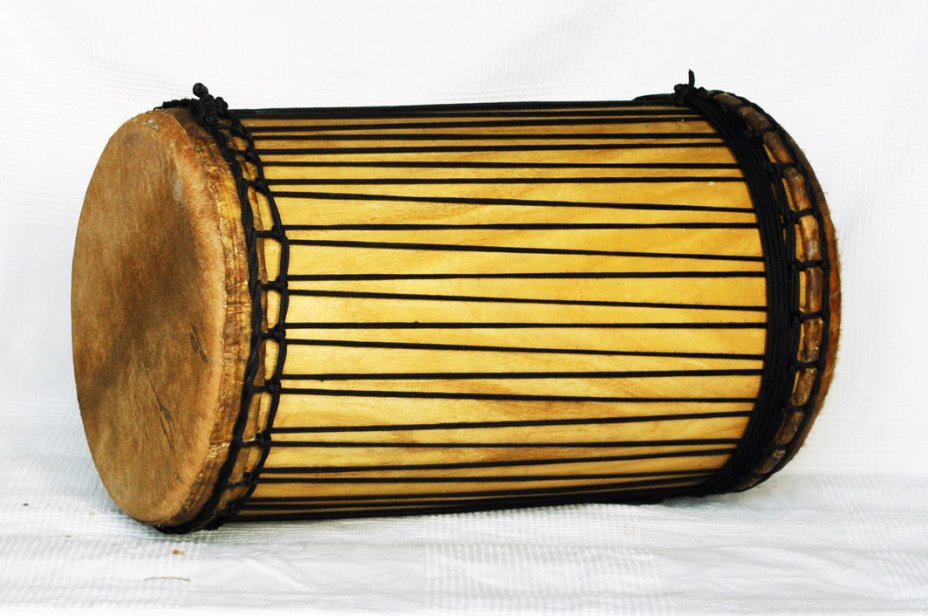 Dundun sangban montaje tradicional de melina - Tambor dundun de Guinea