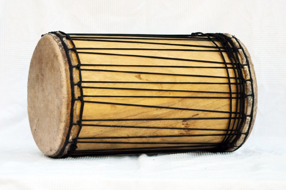 Dundun sangban montaje tradicional de melina - Tambor dundun de Guinea