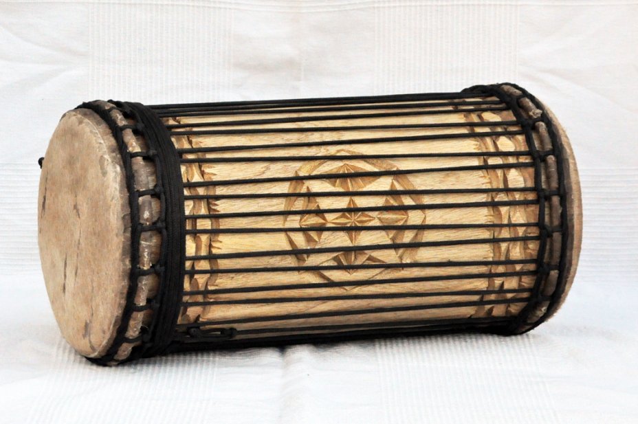 Dundun kenkeni montaje tradicional de melina - Tambor dundun de Guinea