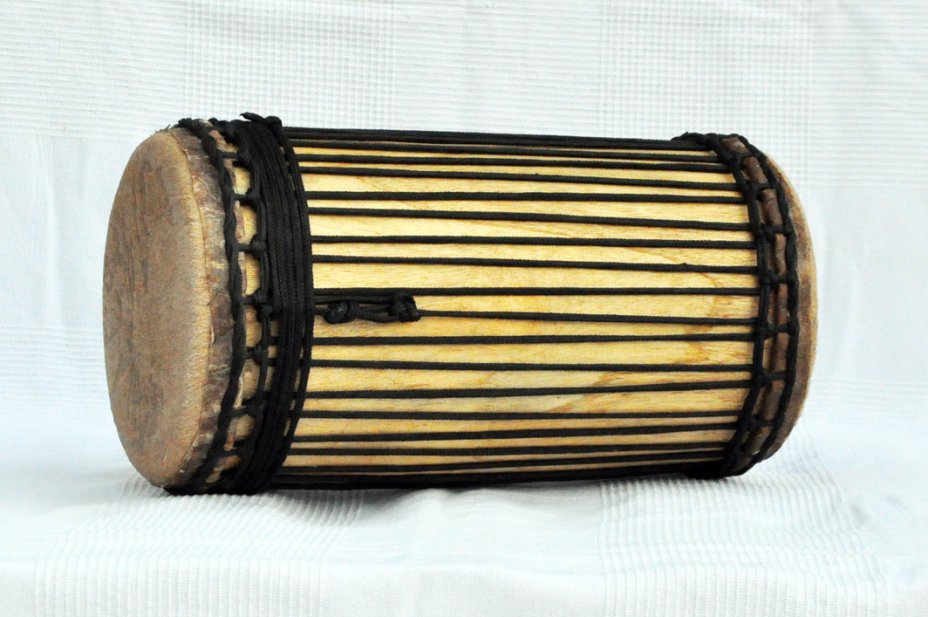 Dundun kenkeni montaje tradicional de melina - Tambor dundun de Guinea