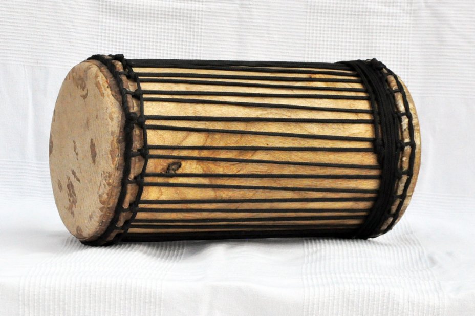 Dundun kenkeni montaje tradicional de melina - Tambor dundun de Guinea