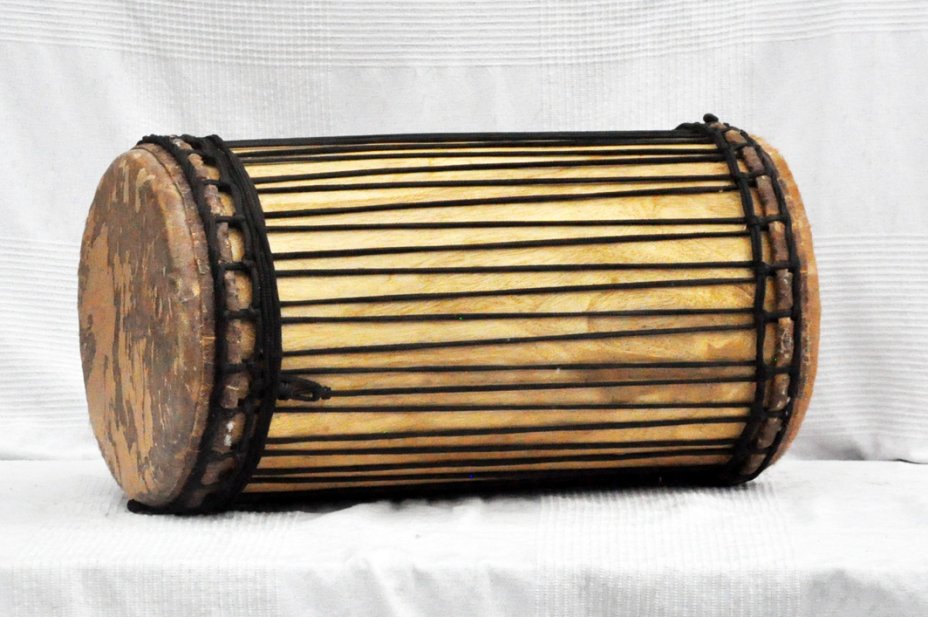 Dundun kenkeni montaje tradicional de melina - Tambor dundun de Guinea