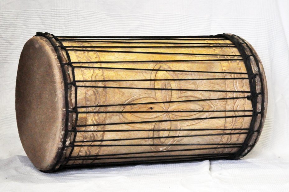 Dundun dundunba montaje tradicional de melina - Tambor dundun de Guinea