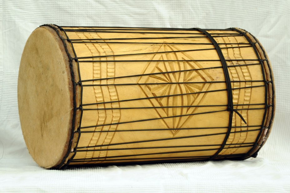 Dundun dundunba montaje tradicional de melina - Tambor dundun de Guinea