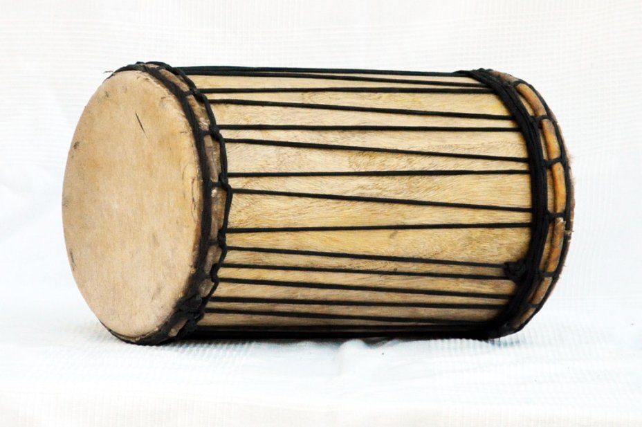 Dundun kenkeni montaje tradicional de melina - Tambor dundun de Guinea