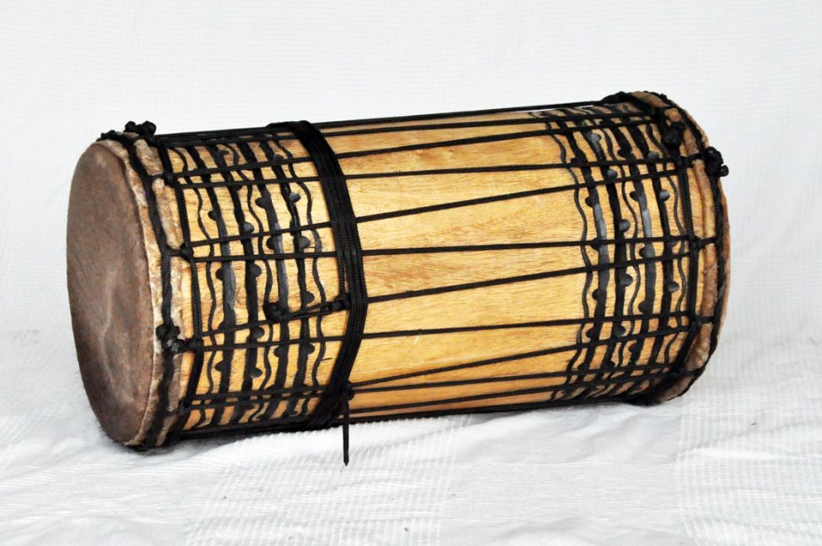 Dundun kenkeni montaje tradicional de melina - Tambor dundun de Guinea