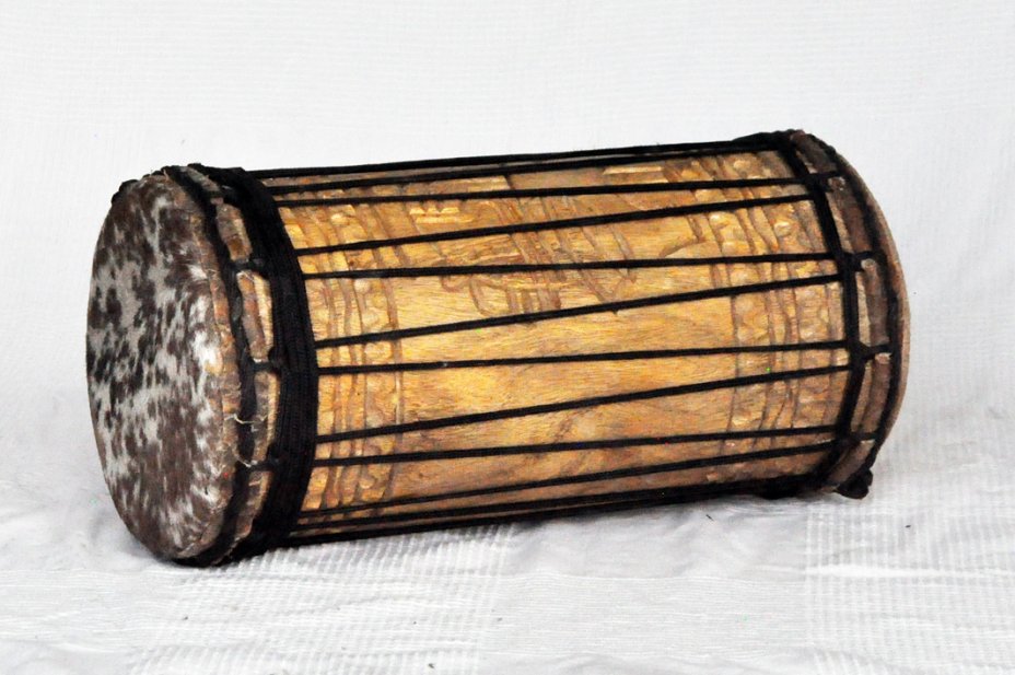 Dundun kenkeni montaje tradicional de melina - Tambor dundun de Guinea